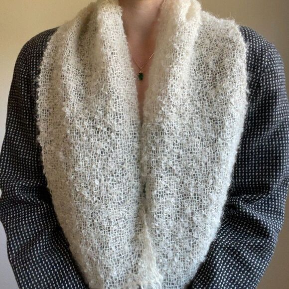 Vintage Anne Field Handwoven Wool Mohair Made in New Zealand Fluffy Scarf Wrap - Picture 5 of 8